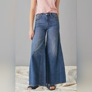 Pilcro High Rise Wide Leg Jeans 27